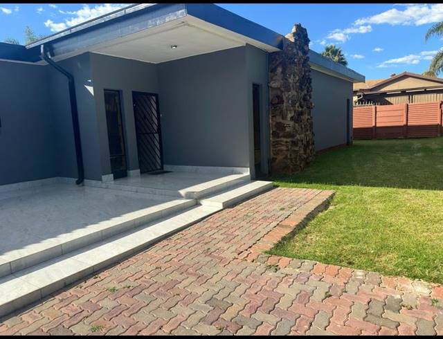 4 BEDROOM HOUSE FOR SALE IN ERASMIA